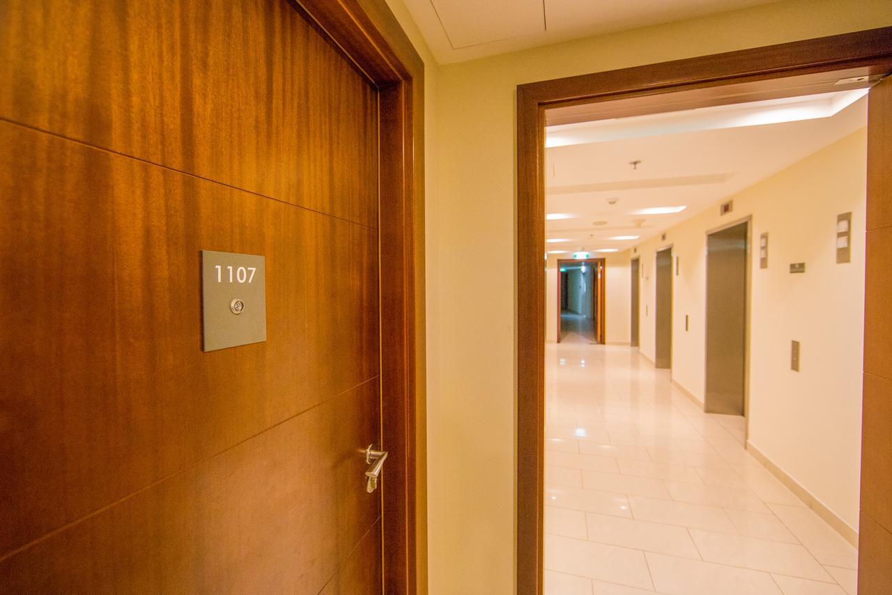 Bravoway Standpoint Tower B In Downtown Apartment