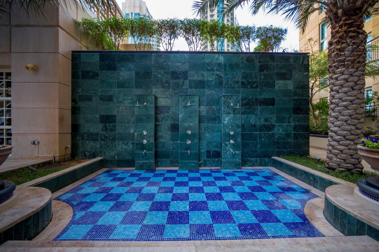 Bravoway Standpoint Tower B In Downtown