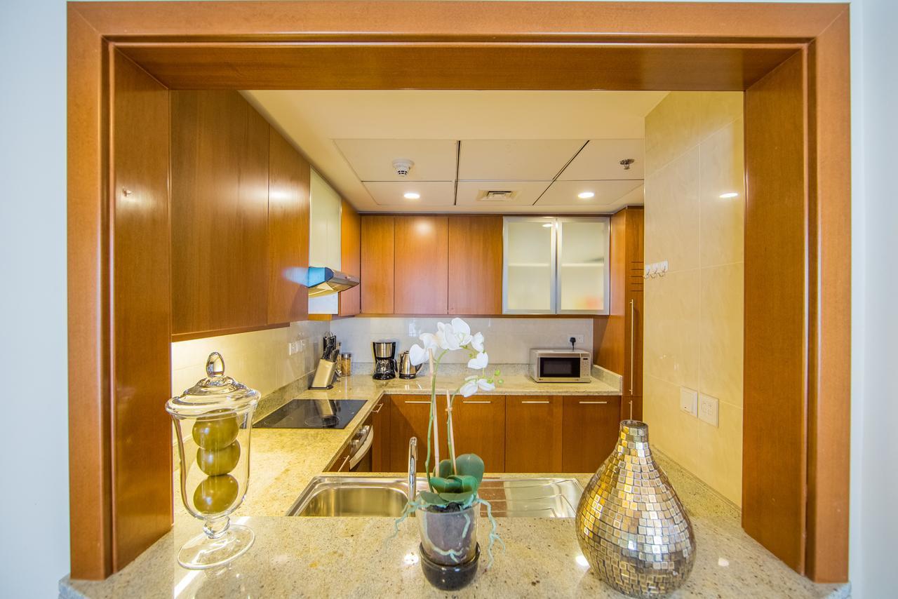 Apartment Bravoway Standpoint Tower B In Downtown