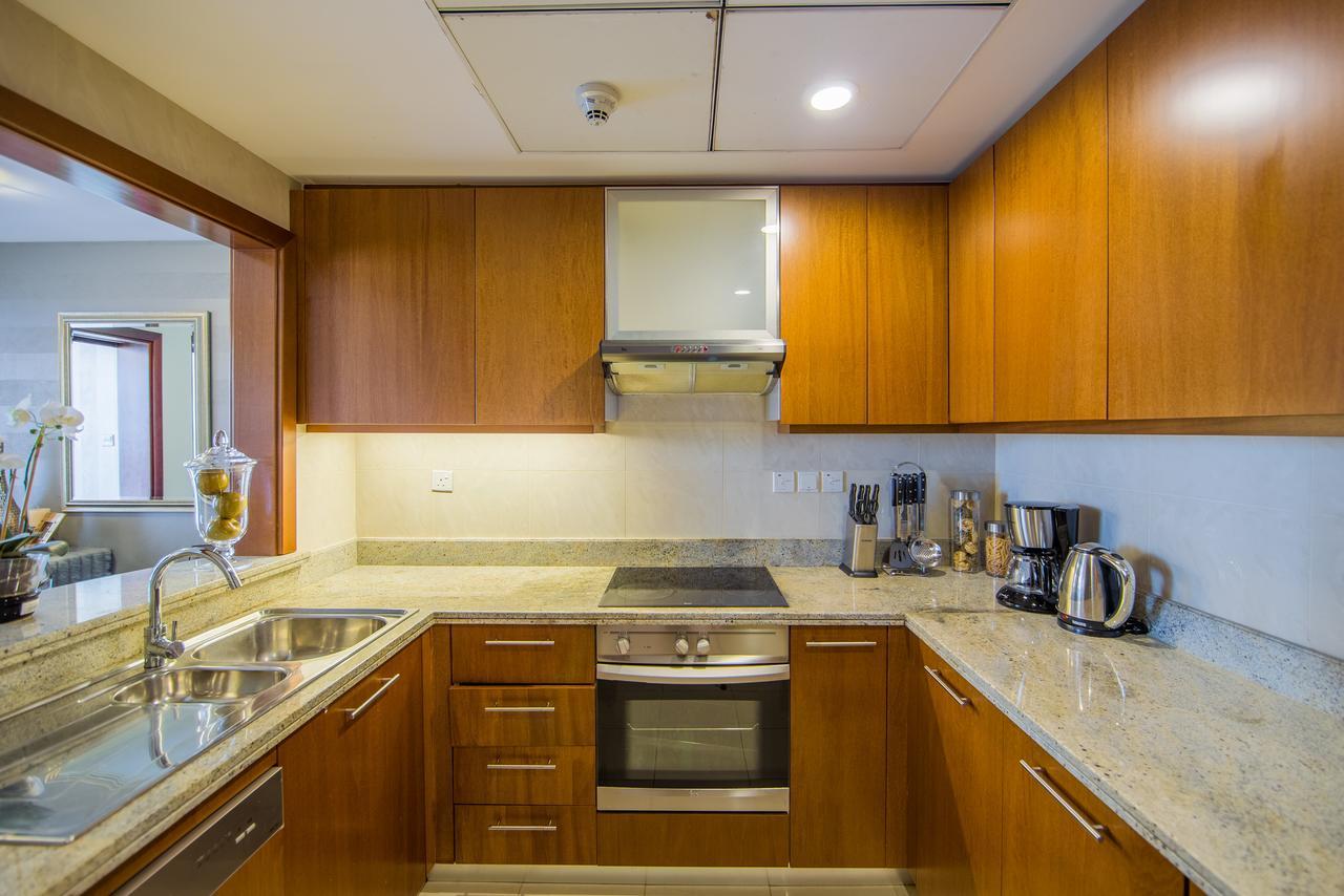 Bravoway Standpoint Tower B In Downtown * Dubai
